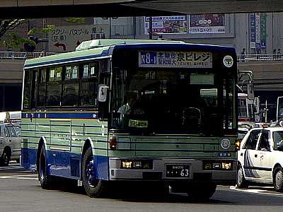 青葉区中央　仙台駅西口バスプール出口付近