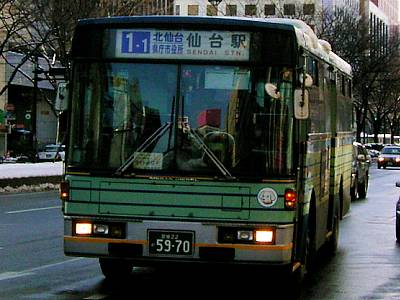 青葉区中央　青葉通仙台駅前降車停留所付近