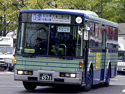 青葉区中央　愛宕上杉通仙台駅前降車場付近