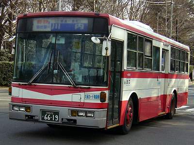 青葉区青葉山　二高・宮城県美術館前付近