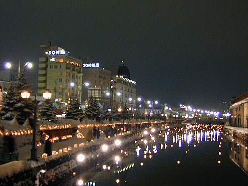 運河の夜景