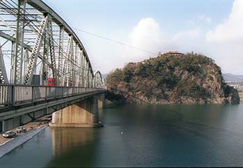 犬山橋、川上側