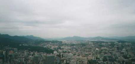 上から見ると小さな街、ソウル