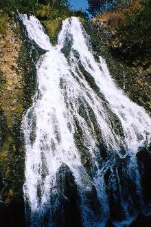オシンコシンの滝