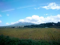 雲がかかった駒ケ岳