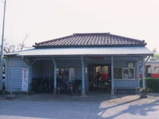 上総鶴舞駅