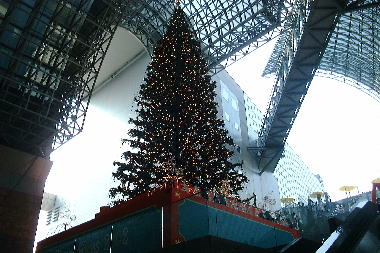 ＪＲ京都駅のクリスマスツリー