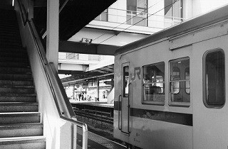 【キハ35　210】　1991年11月3日　鴻巣駅にて