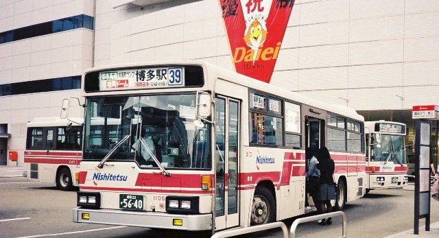 西鉄バス1105,KC-LV380N,桜ヶ丘営業所