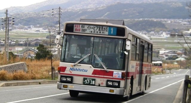 西鉄バス1121,KC-LV380N,金武営業所