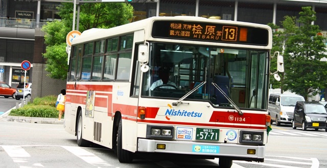 西鉄バス1134,KC-LV380N,桧原営業所_博多駅