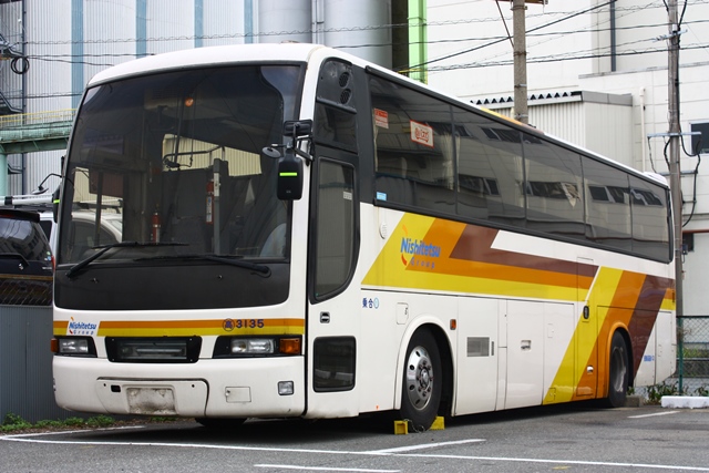 ムーンライト号、西鉄バス3135