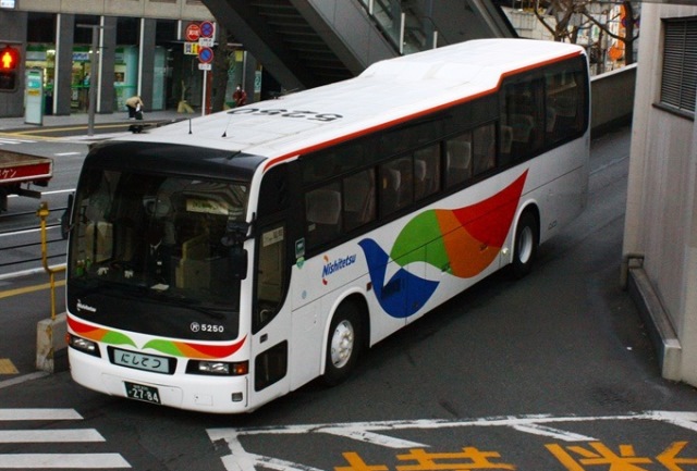 西鉄観光バス　5250.JPG