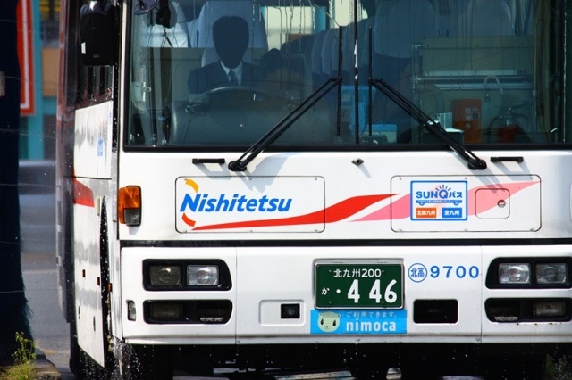 西鉄バス9700,洗車,北九州高速営業所