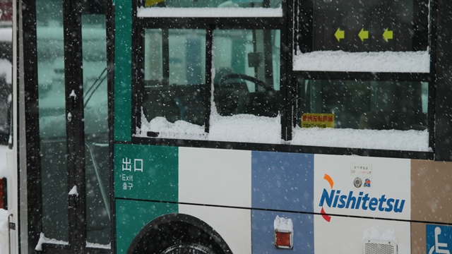 バス,雪.JPG