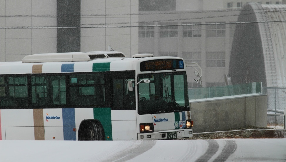 西鉄バス,福大病院,茶山線,雪.JPG