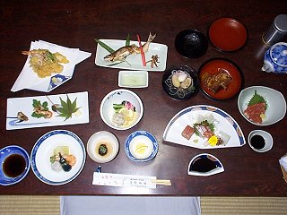 芳野旅館の夕食