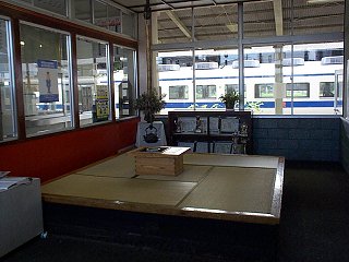 吉松駅の待合室