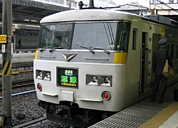 185系200番台リニューアル車草津