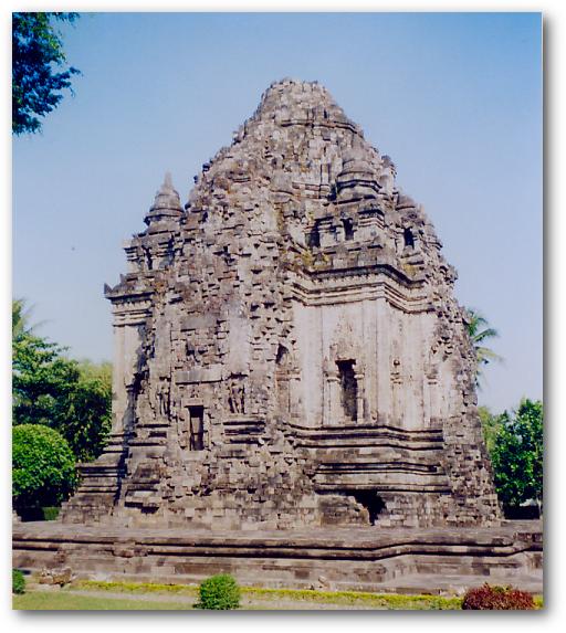 カラサン寺院(1)：ジャワの寺院(遺跡)：インドネシア
