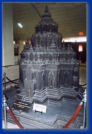 カラサン寺院（模型）