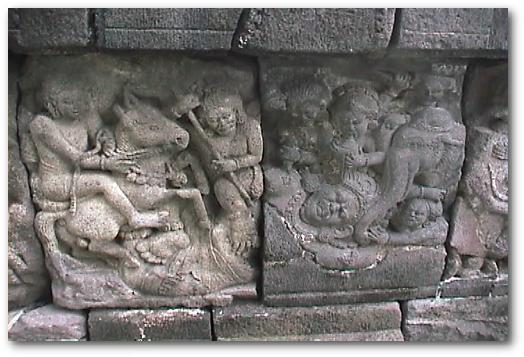 プランバナン寺院のラーマーヤナ レリーフ(24)「クンバカルナの覚醒」(ユネスコ世界遺産)：ジャワの寺院：インドネシア
