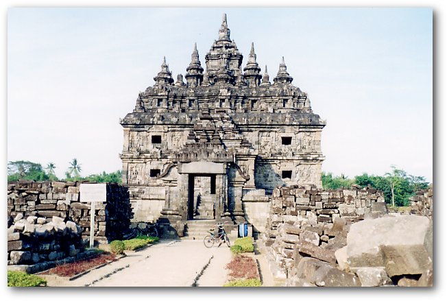 プラオサン寺院(1)：ジャワの寺院(遺跡)：インドネシア