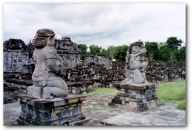 セウ寺院(2)：ジャワの寺院(遺跡)：インドネシア