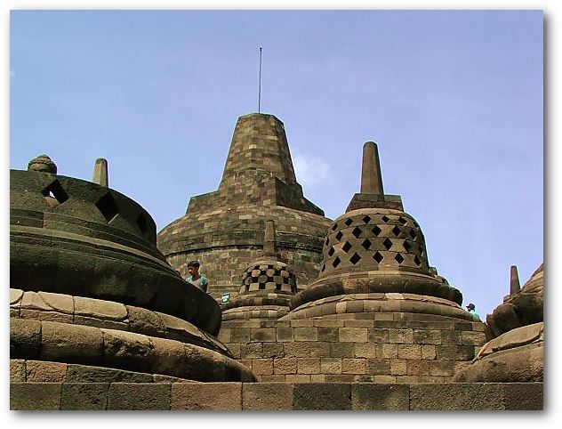 ボロブドゥール寺院(2)(ユネスコ世界遺産)：ジャワの寺院(遺跡)：インドネシア