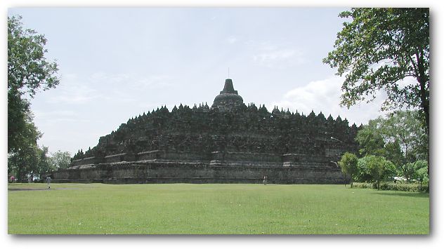 ボロブドゥール寺院(12)(ユネスコ世界遺産)：ジャワの寺院(遺跡)：インドネシア