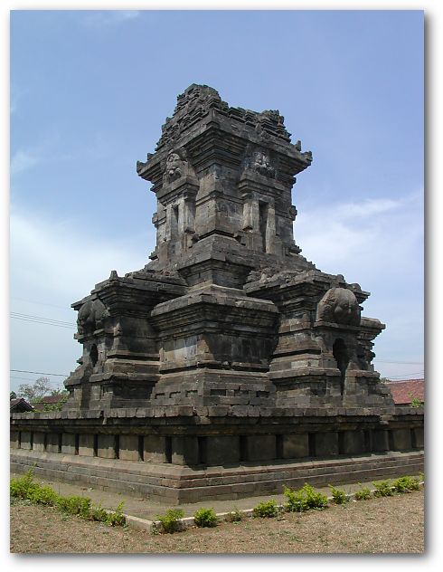 シンゴサリ寺院(1)：ジャワの寺院(遺跡)：インドネシア