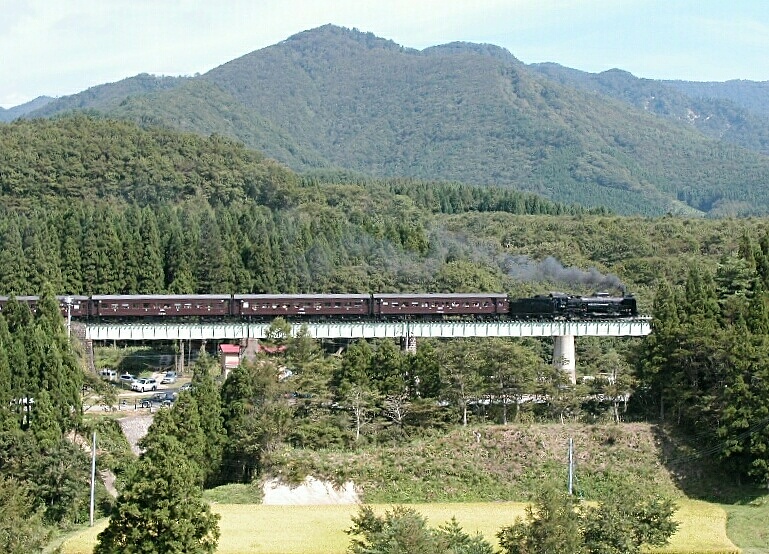 陸羽東線D51498　赤倉温泉駅〜堺田駅　②