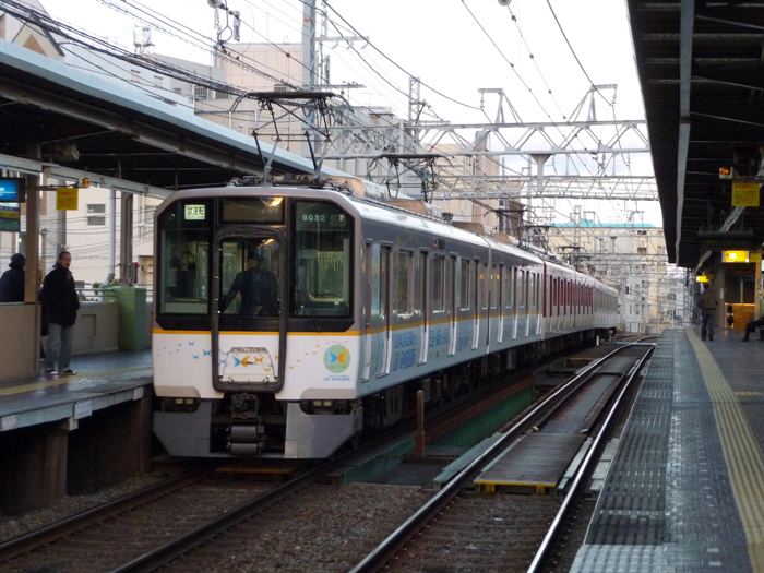 阪神電鉄で試運転を行う近鉄電車(9020系、1230系）