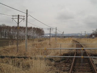 西富駅から見るハエタタキ２