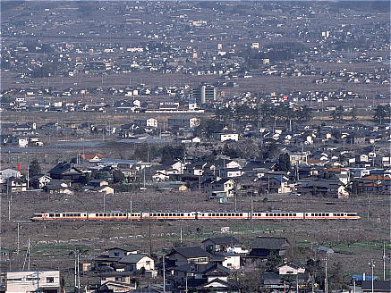 n-165-panorama.jpg (58757 バイト)