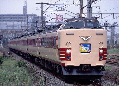 n-484-hibari.jpg (49988 バイト)