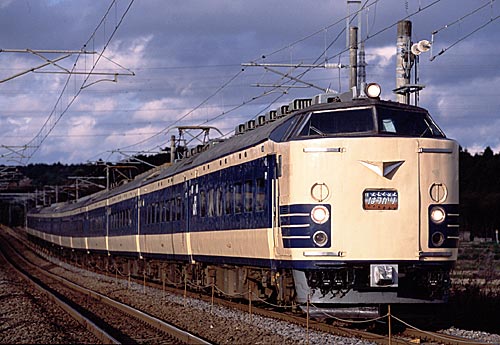 n-583hatukari-1102.jpg (48878 バイト)