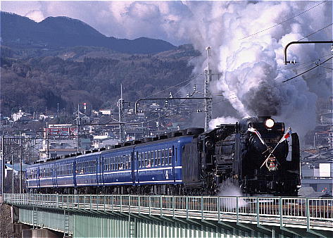 n-d51-1-2.jpg (51260 バイト)