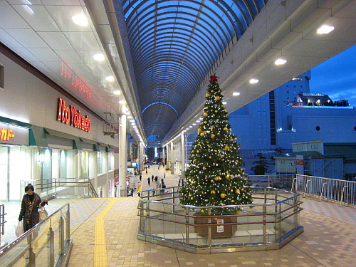 秋田駅前