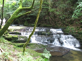 雛壇滝