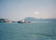 関門海峡フェリーからの眺め