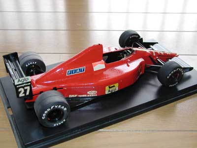 Ferrari F189 後期型 右側面