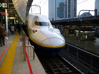 東北新幹線 E4系