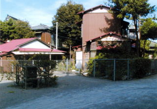 安吾旧居跡