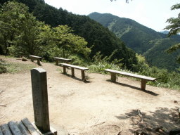 宇津ノ谷峠