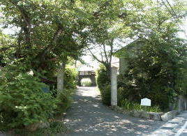 在原寺山門