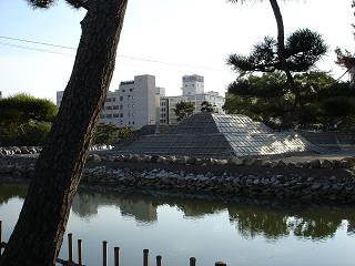 修復中の高松城