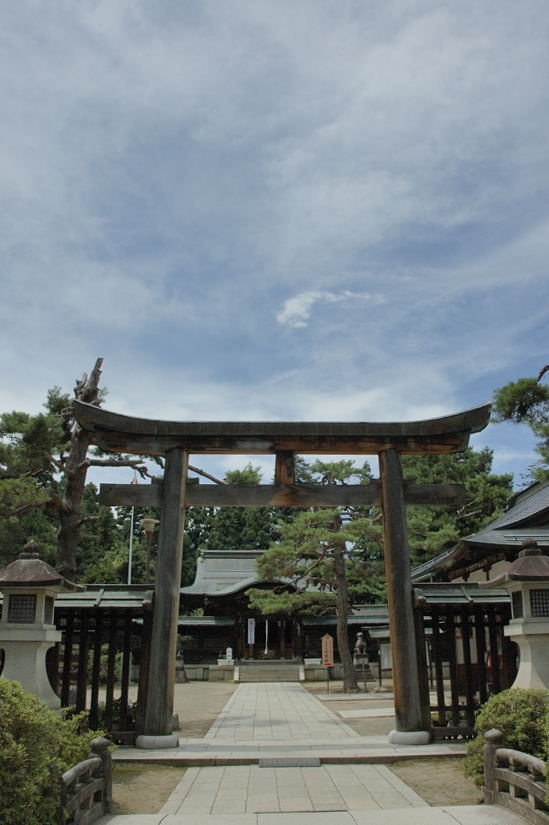 夏の上杉神社