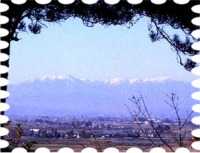 写真は白鳳山から見た飯豊連峰です