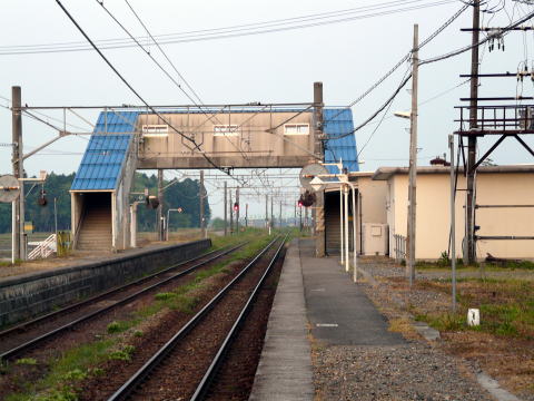 京ヶ瀬駅ホーム
